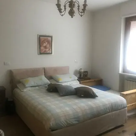 Apartment La Casa Di Chiara *